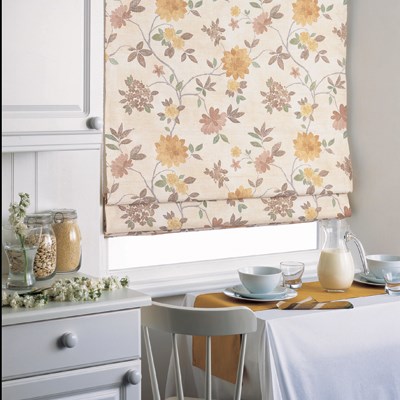 promise-autumn-patterned-roman-blind-dining-room
